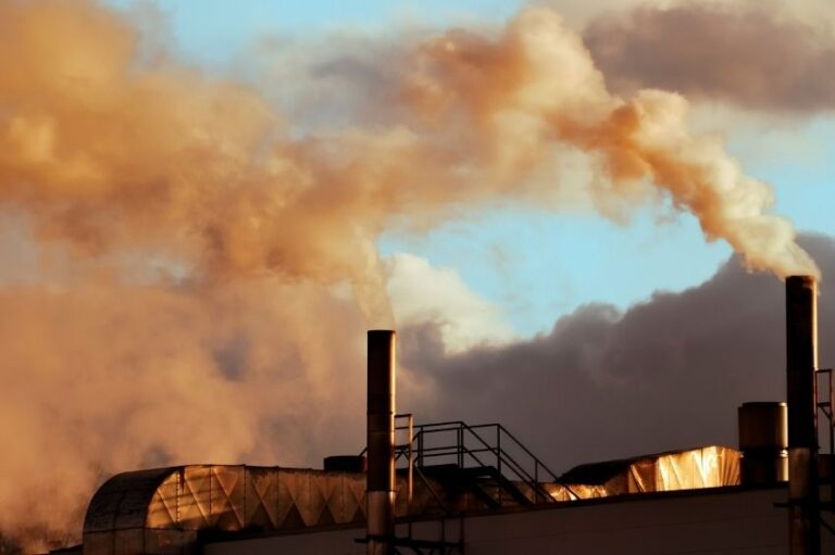 Agência Internacional publica medidas urgentes contra o aquecimento global
