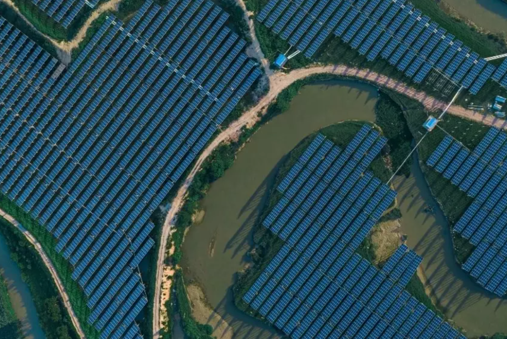 Brasil ultrapassa 600 mil unidades de geração própria de energia solar